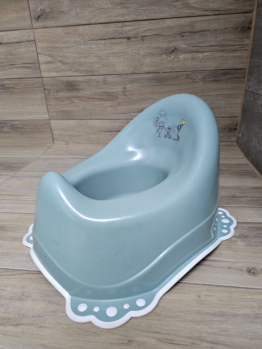 Nocnik Szary keeeper