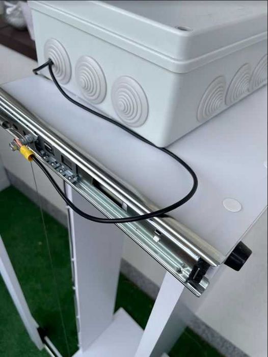 Gilotyna do cięcia styropianu PREMIUM 400W, regulacja wysokości cięcia