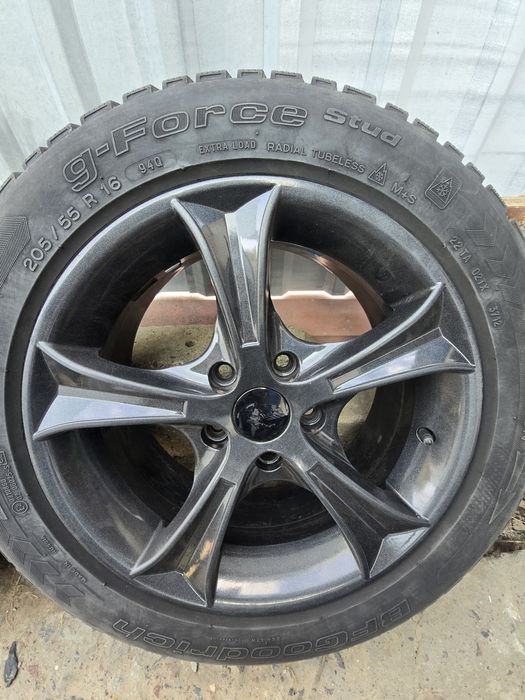 Продам диски з зимовою гумою R16, 5x112.