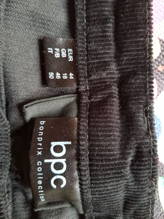 Sztruksy damskie czarne rozm. 44