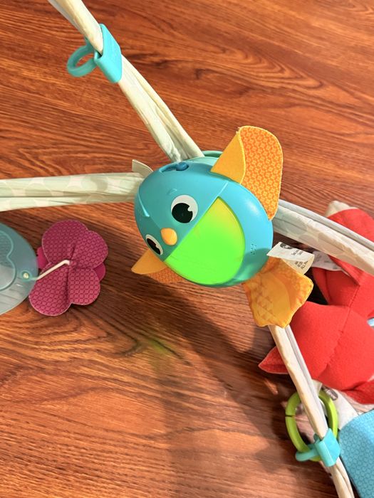 Розвиваючий килимок tiny love