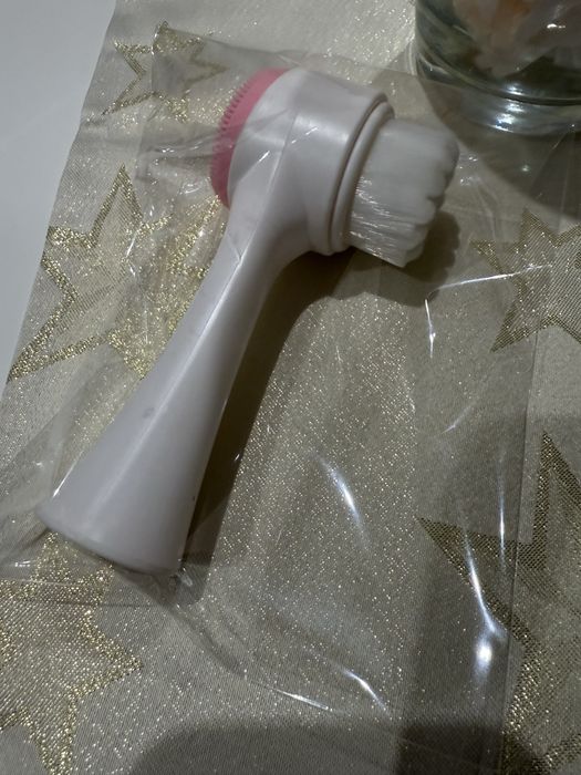 Szczoteczka do czyszczenia twarzy XimiVogue * Róż