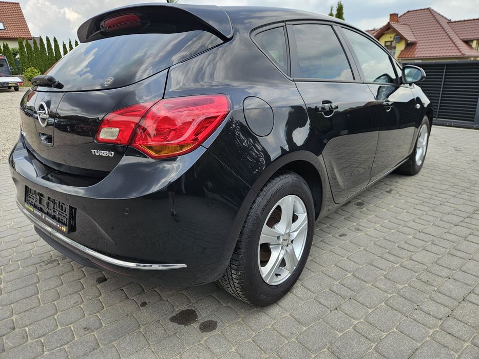 Astra J LIFT 2015r 1.4 turbo benzyna z Niemiec