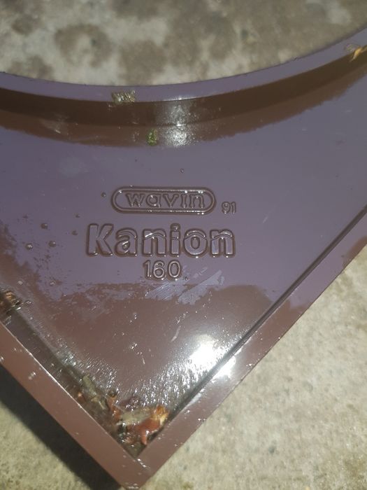 Haki z demontażu 160