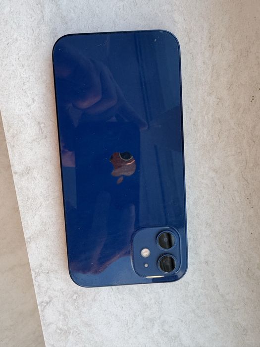 Продам iphone 12