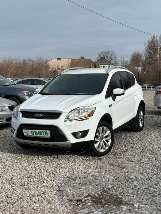 Продам Ford Kuga 2011 рік можлива розстрочка,кредит,обмін!