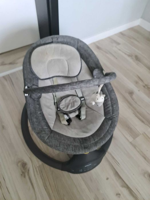 Leżaczek, bujaczek elektryczny Giligums  2w1