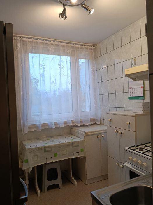 Mieszkanie 39 m², 2 pokoje, os. Jasne, umeblowane OD ZARAZ WYNAJEM - Widok 3