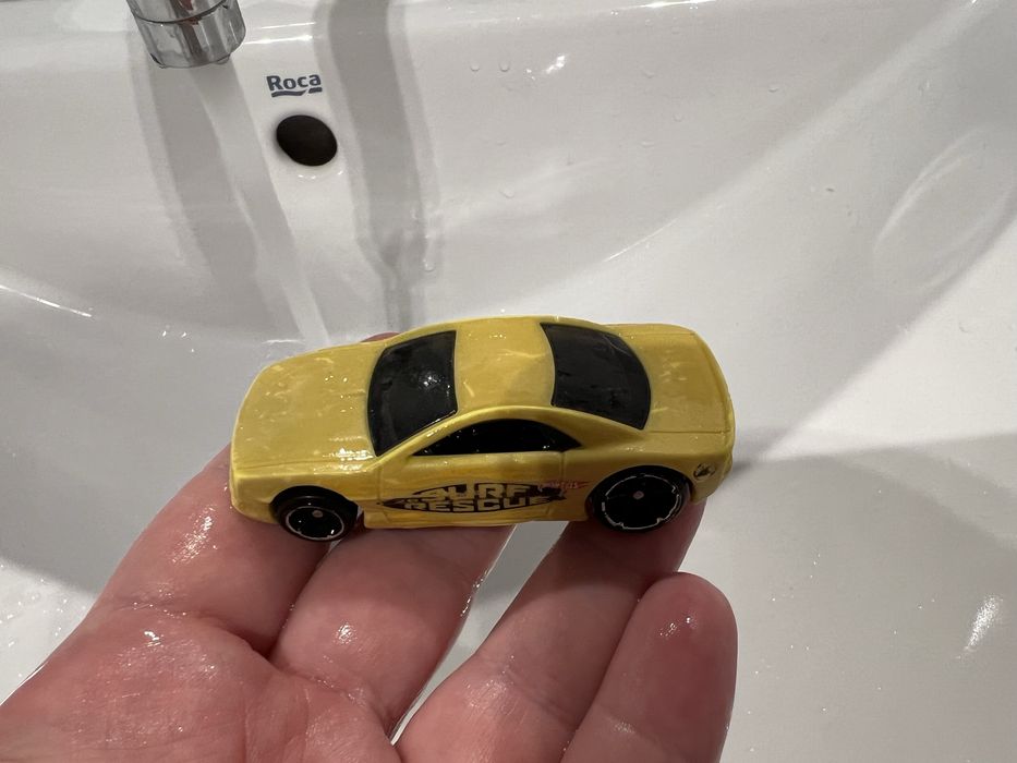 Hot wheels, city roborekin