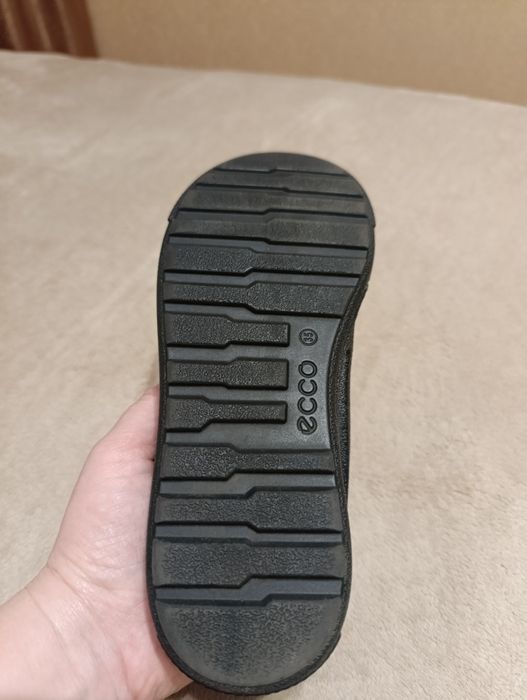 Туфлі ессо на хлопчика 35 р.