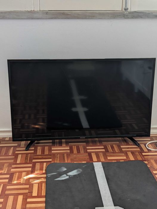 Smart TV Hisense 43" (Modelo H43N5500UK)