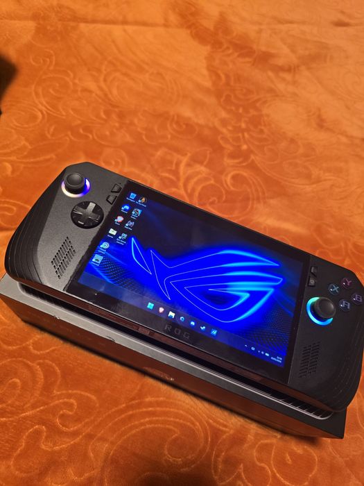 Vendo ASUS ROG Ally X (2024)