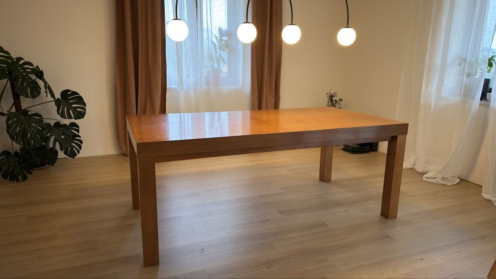 Stół drewniany stół z drewna solidny do jadalni / salonu rozkładany