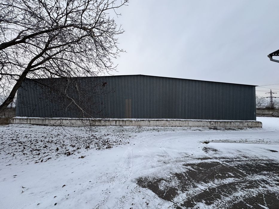 Продаж складської - виробничої бази, площа 4481 м.кв, ділянка 1,4 Га