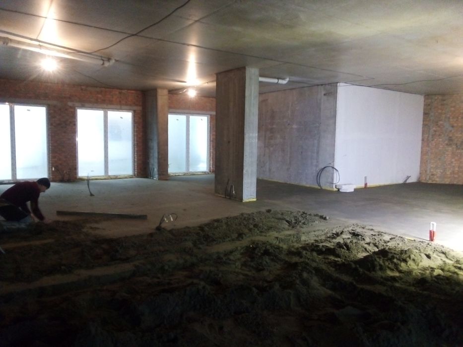 Машинна напівсуха стяжка підлоги.Жовква.Стяжка за  один день.