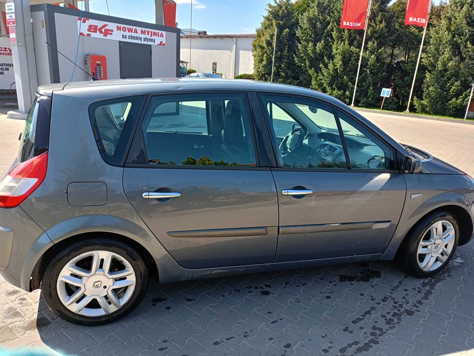 Renault Scenic 2.0