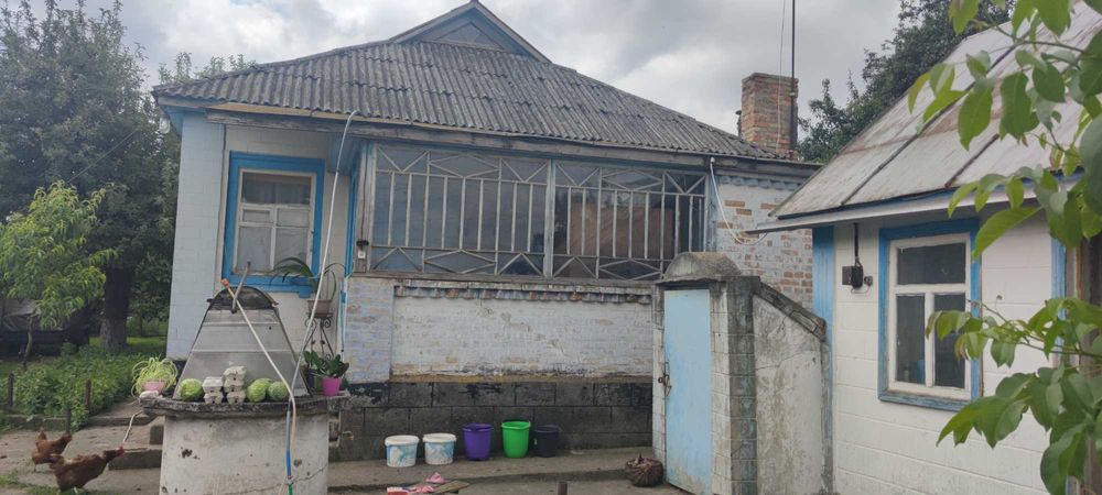 Продам будинок с. Деренковець