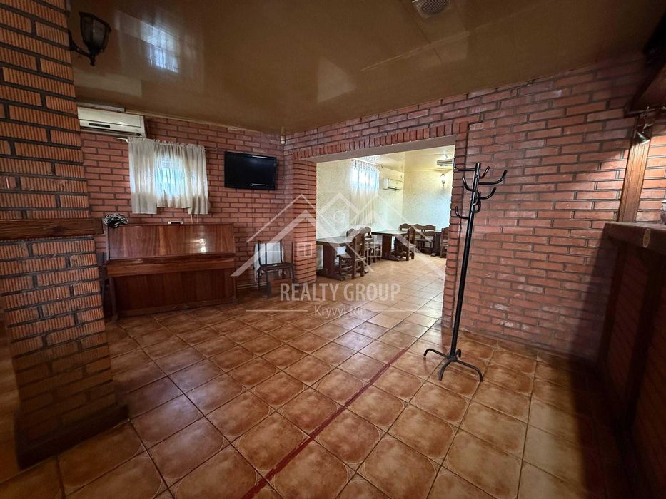 Оренда приміщення вул. Прорізна (Мопрівська), 1а