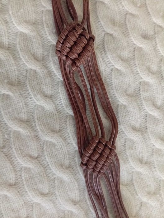 Cinto original, em pele castanha