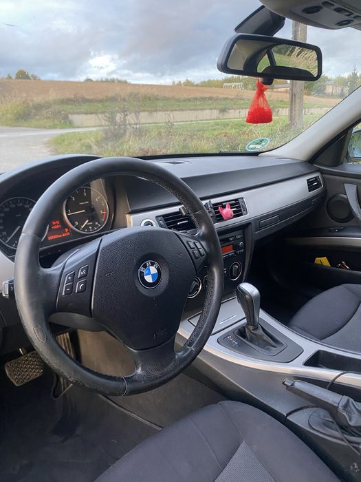 Bmw e90 320d sedan automat