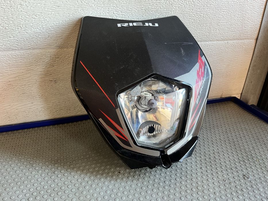 Czasza lampa owiewka rieju mrt pro trophy nowy model