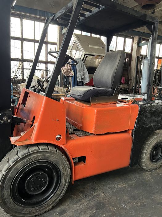 Авто навантажувач