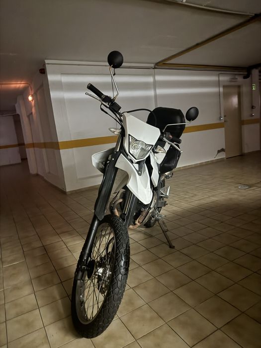 Yamaha WR 125 R