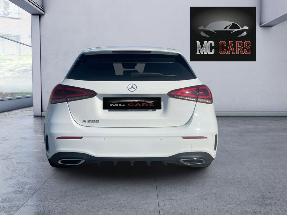 Mercedes-Benz A 200 4Matic 8G-DCT AMG Line