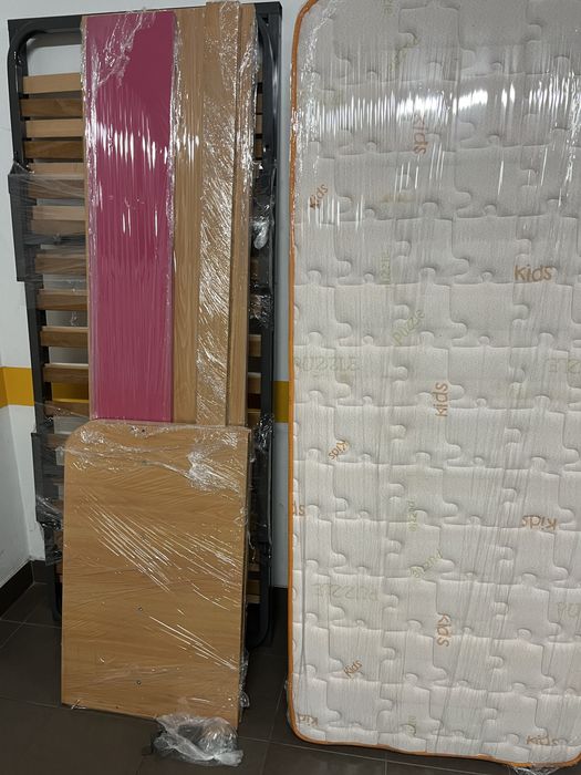 Cama (com gaveta cama elevat) Kids e Cómoda/Camiseiro Lourini + OFERTA