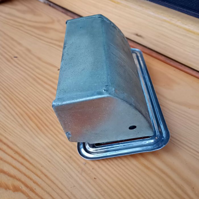 Popielniczka samochodowa, retro