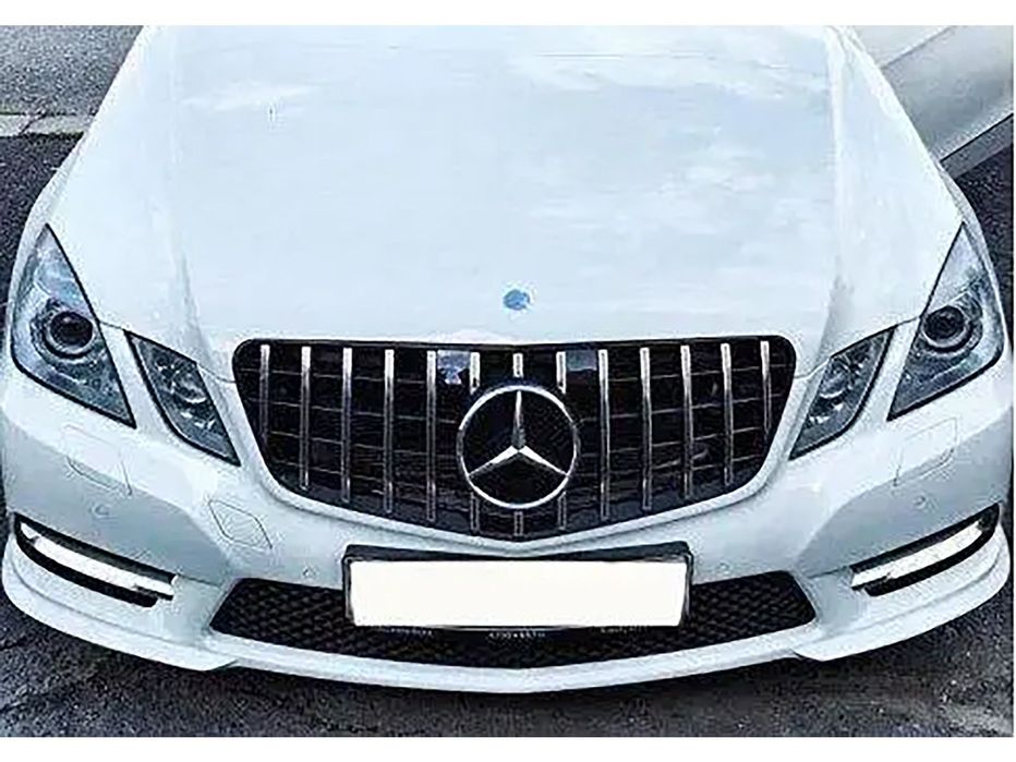 Mercedes E-class W212 Передняя решетка GT (тюнинговая)