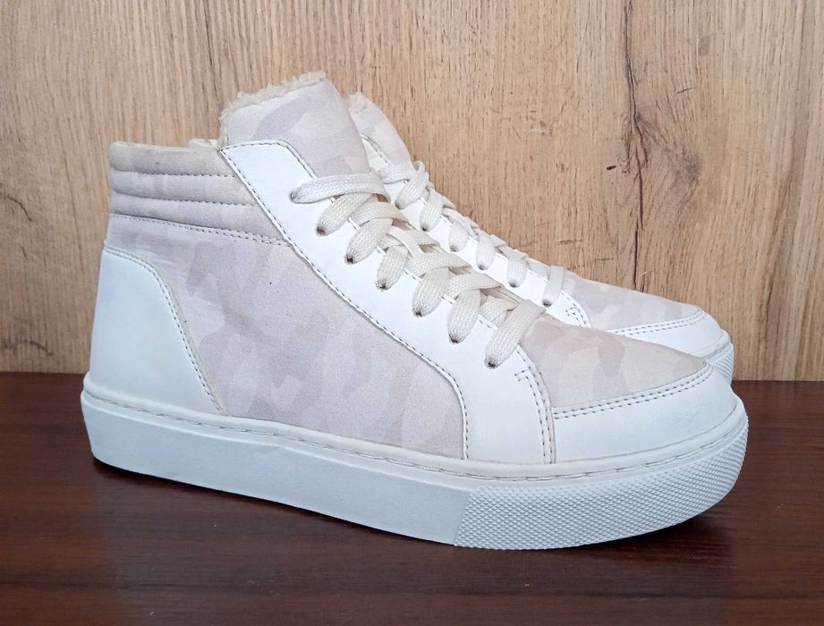 Нові білі кросівки, зручні дитячі кеди, демі хайтопи осінь весна, р 36