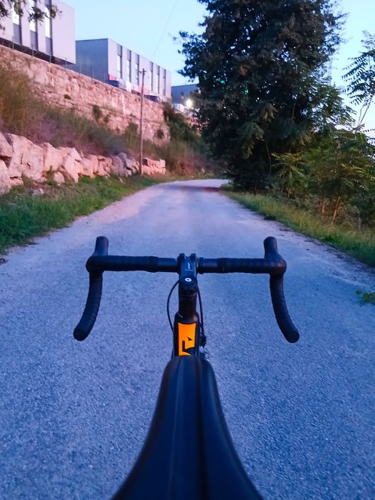 Carbono Giant (negociável)