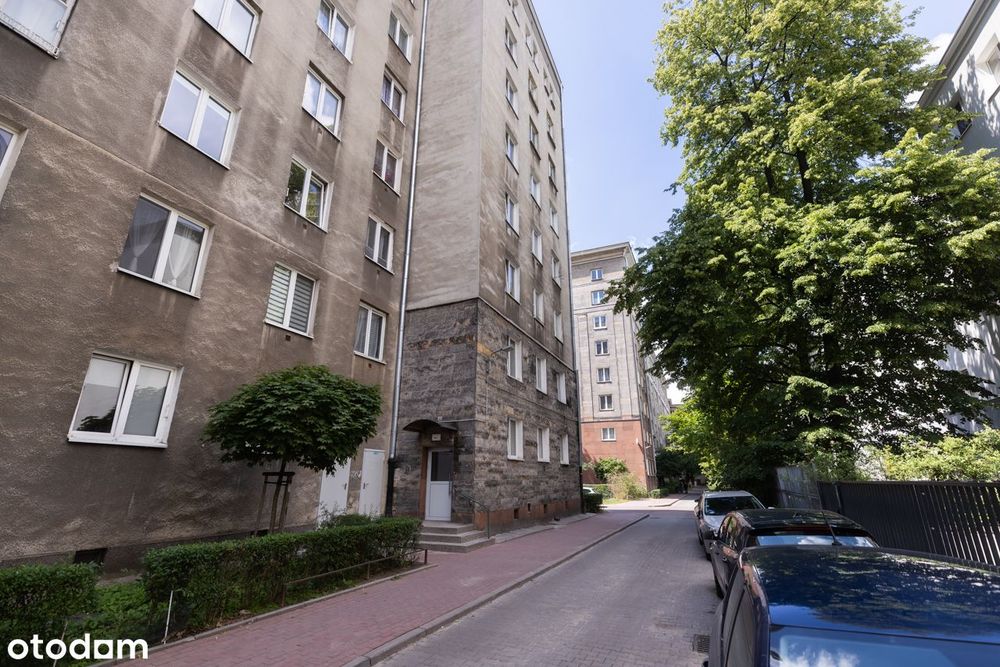 Cicha kawalerka 32m2 z balkonem i windą | Bitwy Warszawskie 1920 r.
