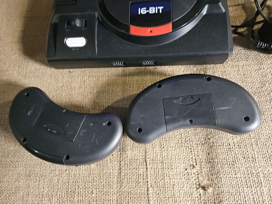 Megadrive mini em bom estado