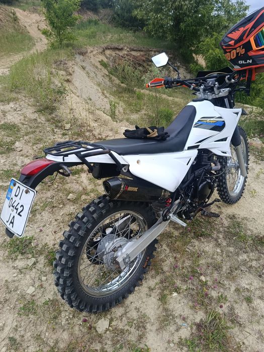 Skymoto Matador 200