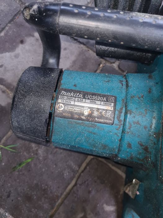 Makita pilarka elektryczna