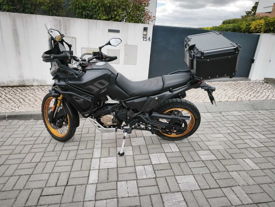 Voge ds800x Rally