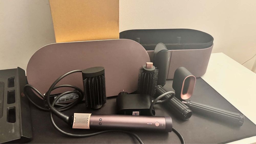Dyson Airwrap Co-anda 2