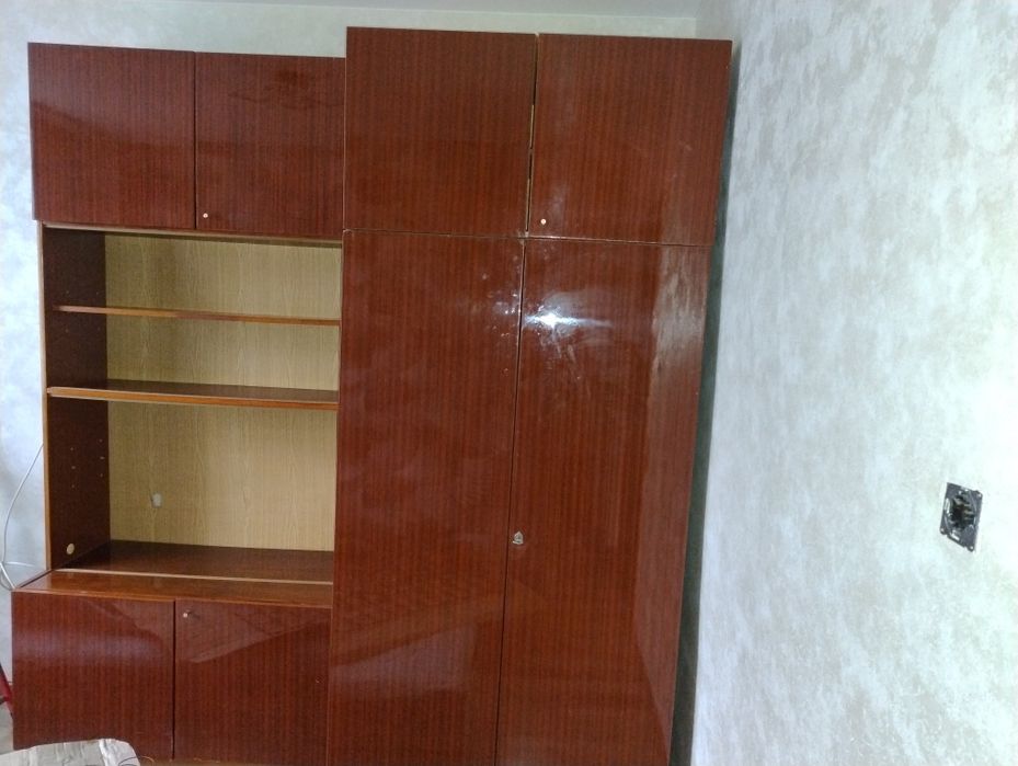 Продам меблевий гарнітур