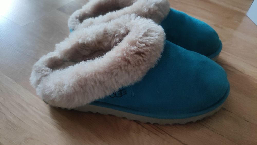 UGG klapki ocieplane 39