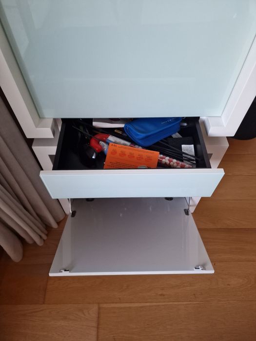 Bar suspenso lacado brilhante