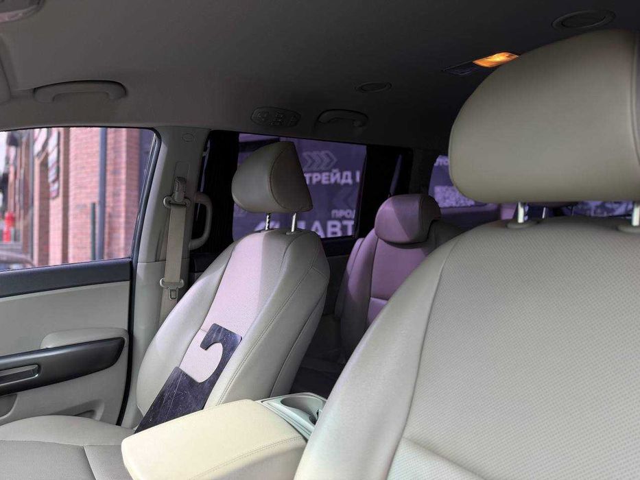 KIA CARNIVAL 2.2 дизель