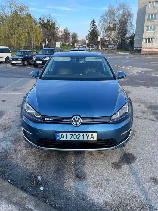 Продам E-Golf 2015