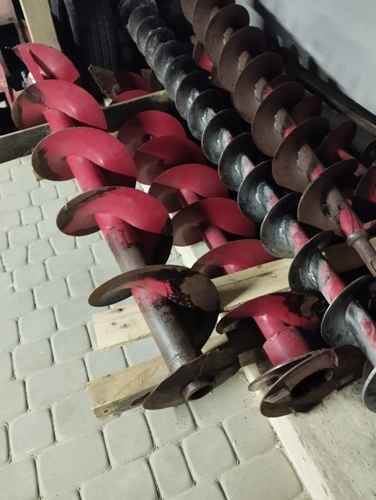 Шнек до комбайнів Кейс,Ліда