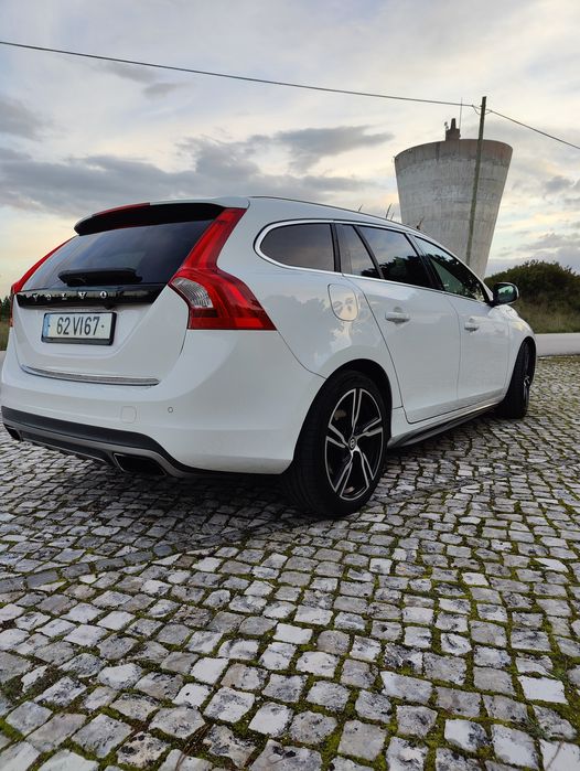 Volvo V60 2.4 híbrido plugin