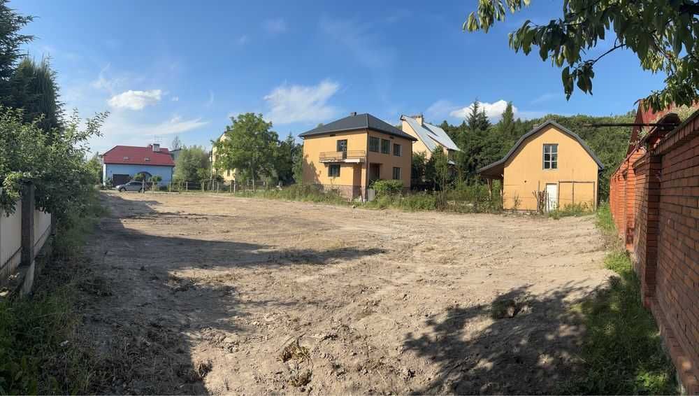 Продаж земельної ділянки під забудову 10 соток у с.Оброшине