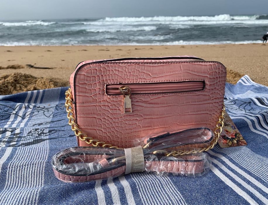 Mala tira colo cor de fosa