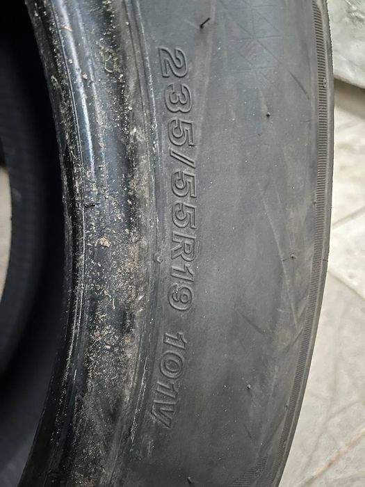 235/55/19 лето Bridgestone 3шт