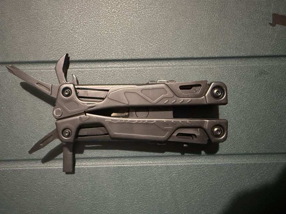 Leatherman OHT stan wzorowy  uzywany jak nowy